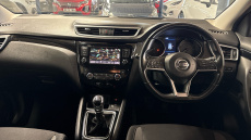 Nissan Qashqai 1.3 DiG-T 160 Acenta Premium 5dr Petrol Hatchback